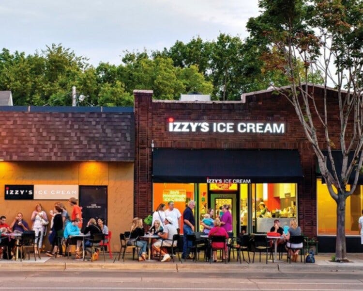 Izzy's Ice Cream Cafe