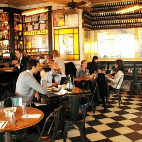 Schiller's Liquor Bar