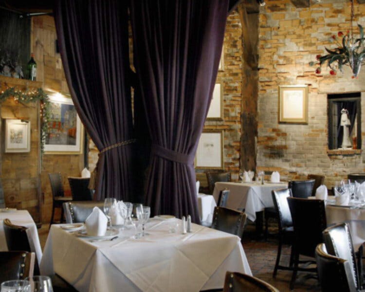 Chez Francois Restaurant & Touche Bistro
