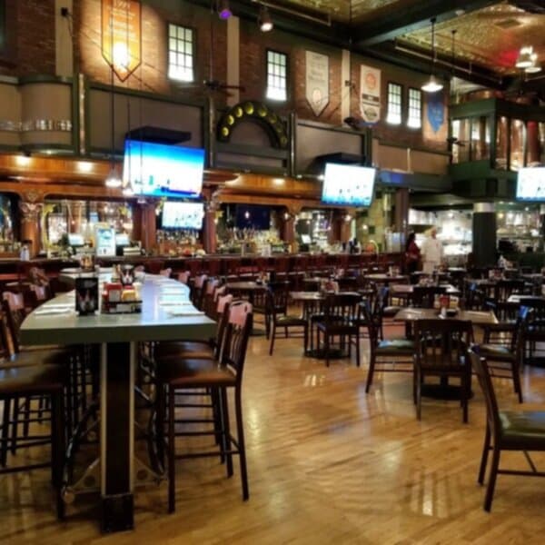 Triple 7 Restaurant and Microbrewery