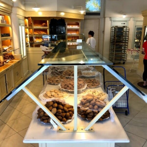Artopolis Bakery