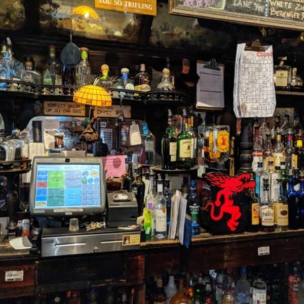Rivershack Tavern