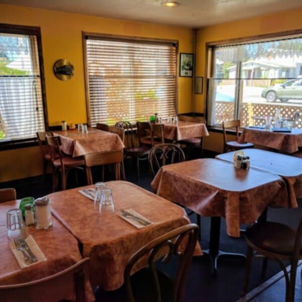 Georgia's Greek Restaurant & Deli