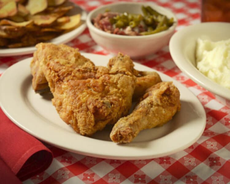 Stroud's Oak Ridge Manor