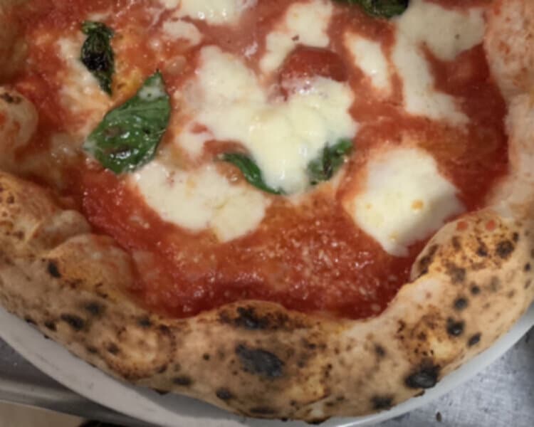 La Piazza Al Forno