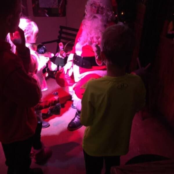 The Woodcellar Bar & Grill