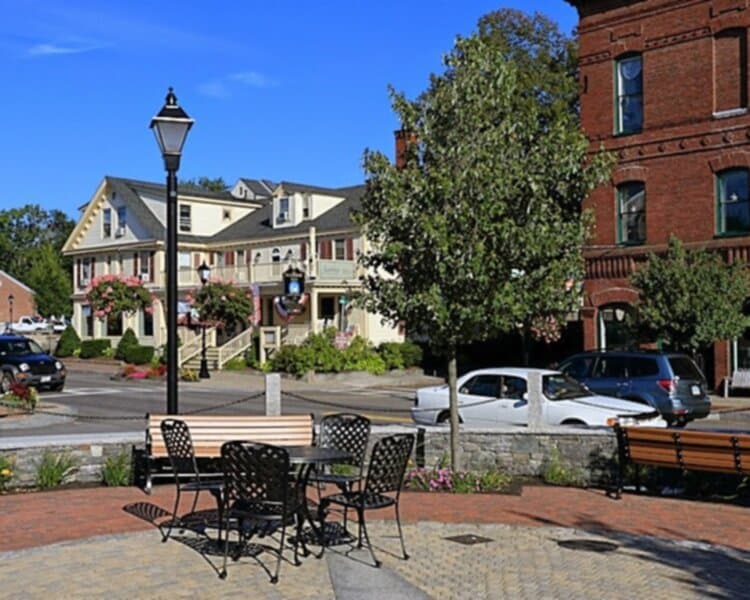 The Kennebunk Inn