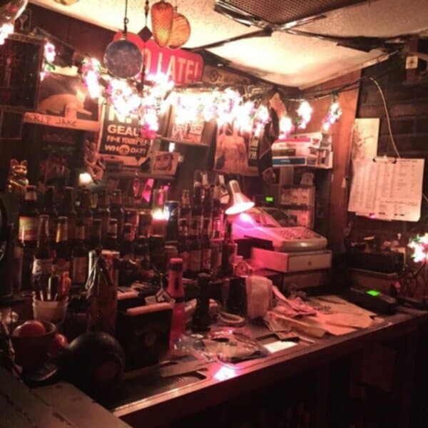 Snake & Jake's Christmas Club Lounge