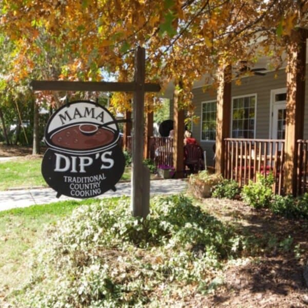 Mama Dip's Kitchen